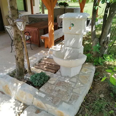 Vila Mila Fruska Gora Velika Remeta Exterior foto